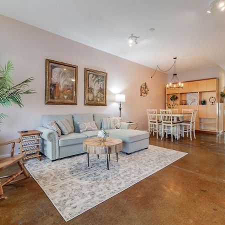 Southern Charmer-Historic District Downtown-Front Porch-Walk Score 90!!-Private Parking-1 Minute To Forsyth Park سافانا المظهر الخارجي الصورة