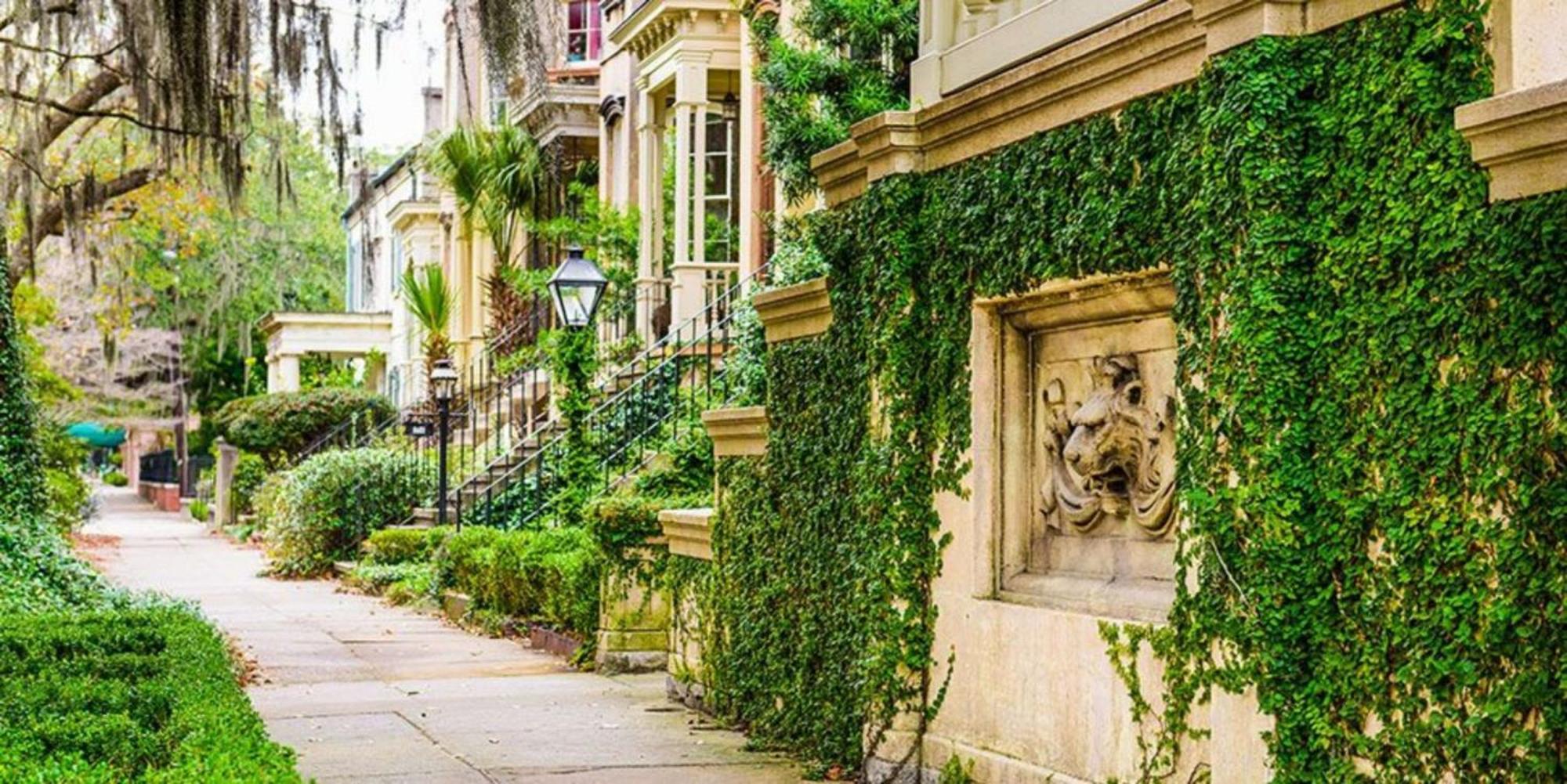Southern Charmer-Historic District Downtown-Front Porch-Walk Score 90!!-Private Parking-1 Minute To Forsyth Park سافانا المظهر الخارجي الصورة